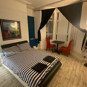 Bnb Couette-café