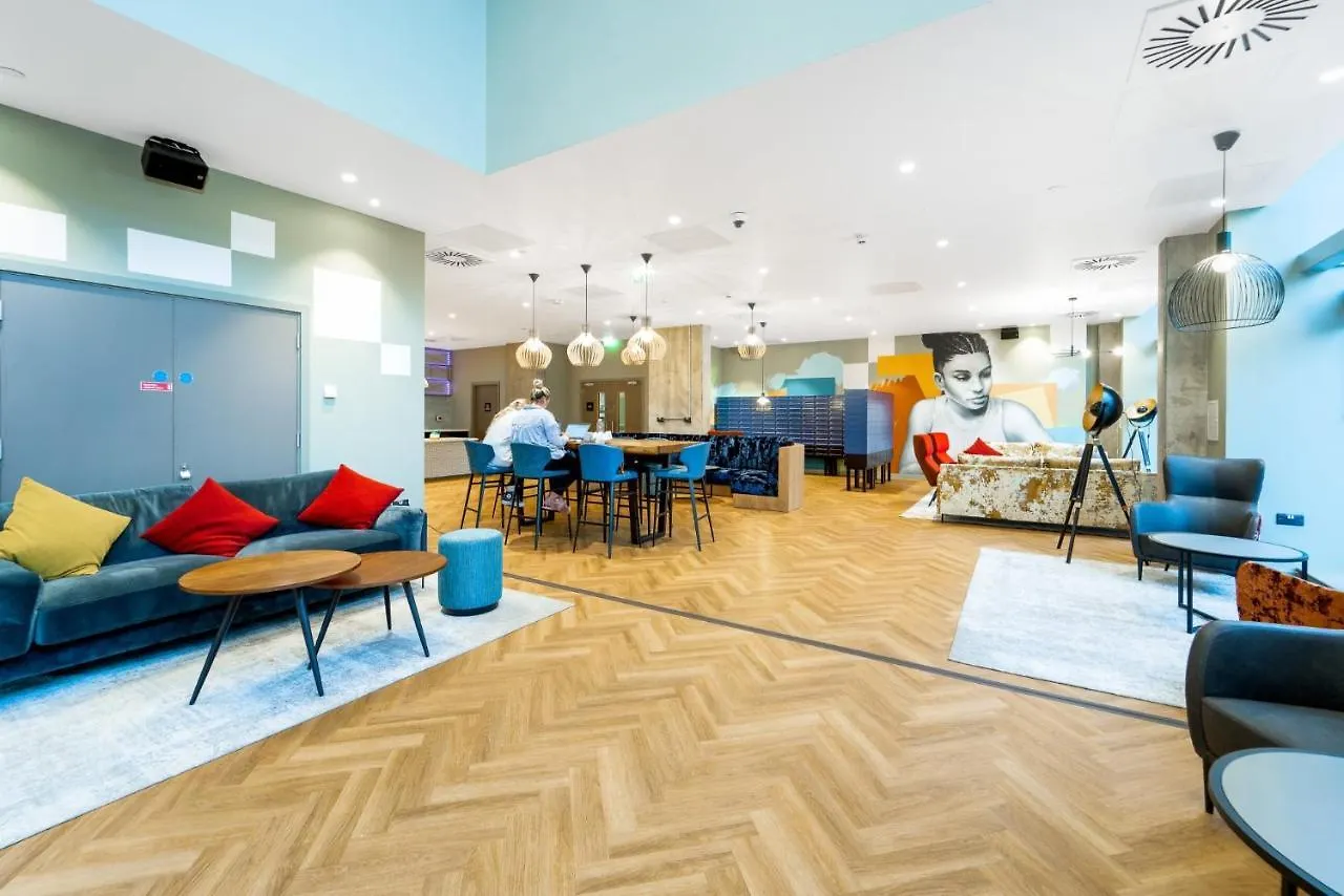 Apartamento For Students Only Ensuite Bedrooms With Shared Kitchen At Liv Student In Belfast Reino Unido